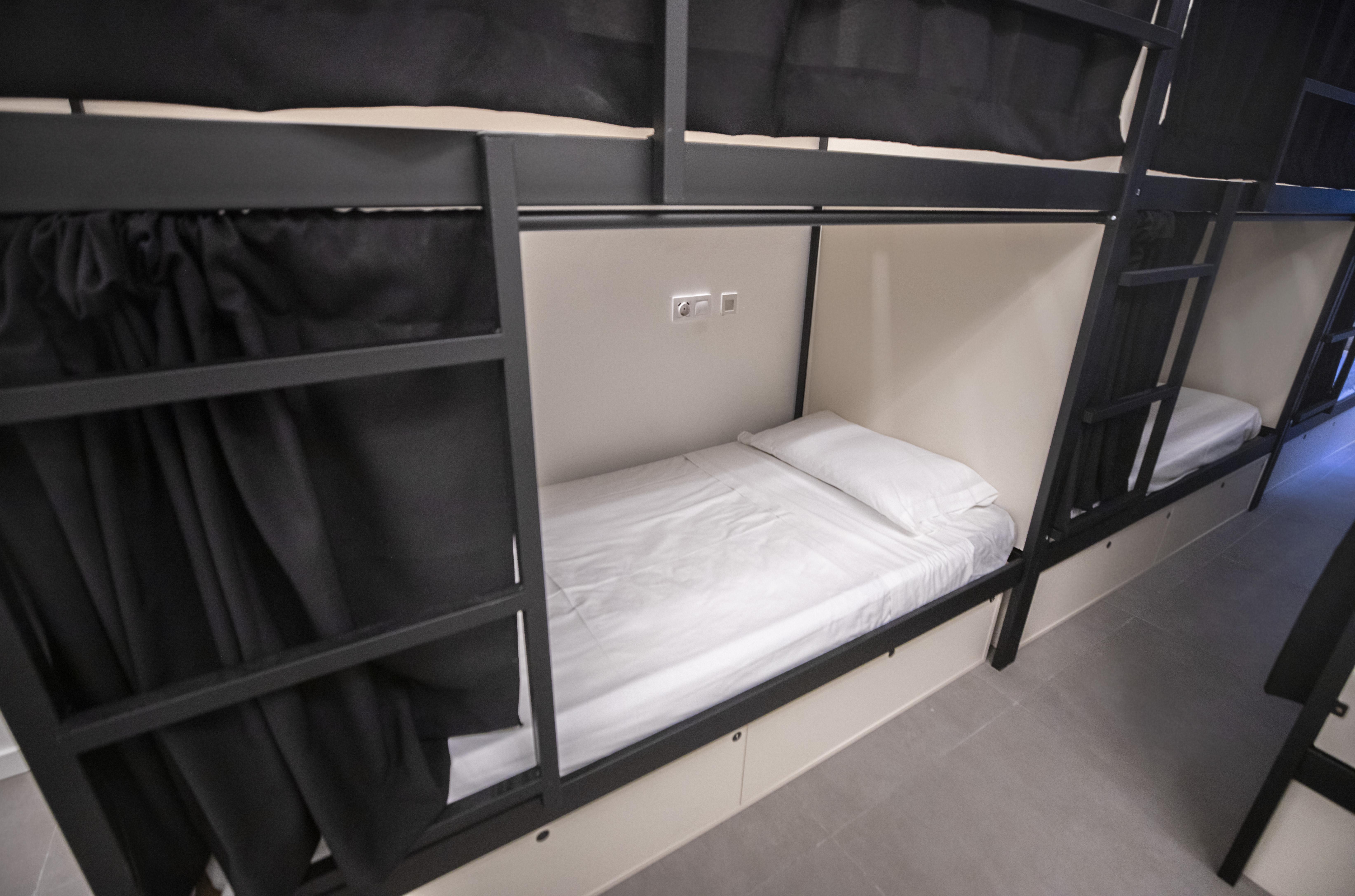 Myd La Latina Hostal